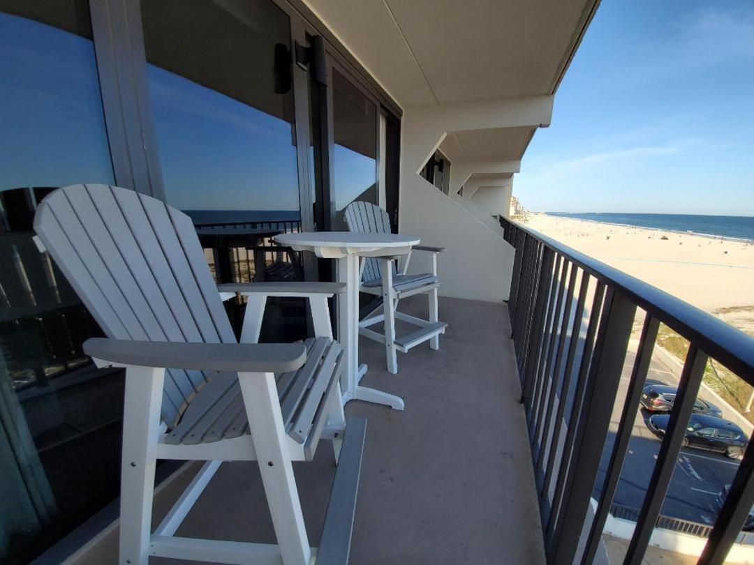 Island Winds East Aparthotel Gulf Shores Exterior photo